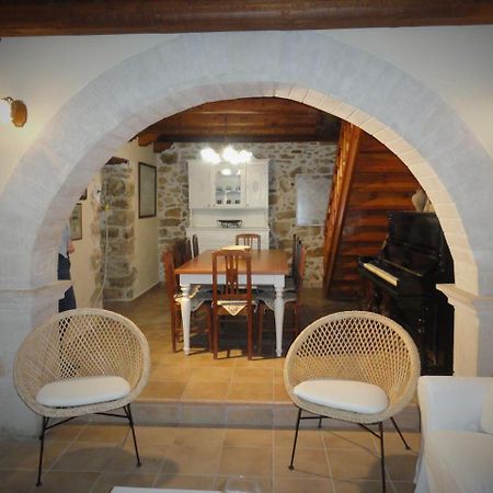 Villa Pasiphae Kamilárion Exteriér fotografie